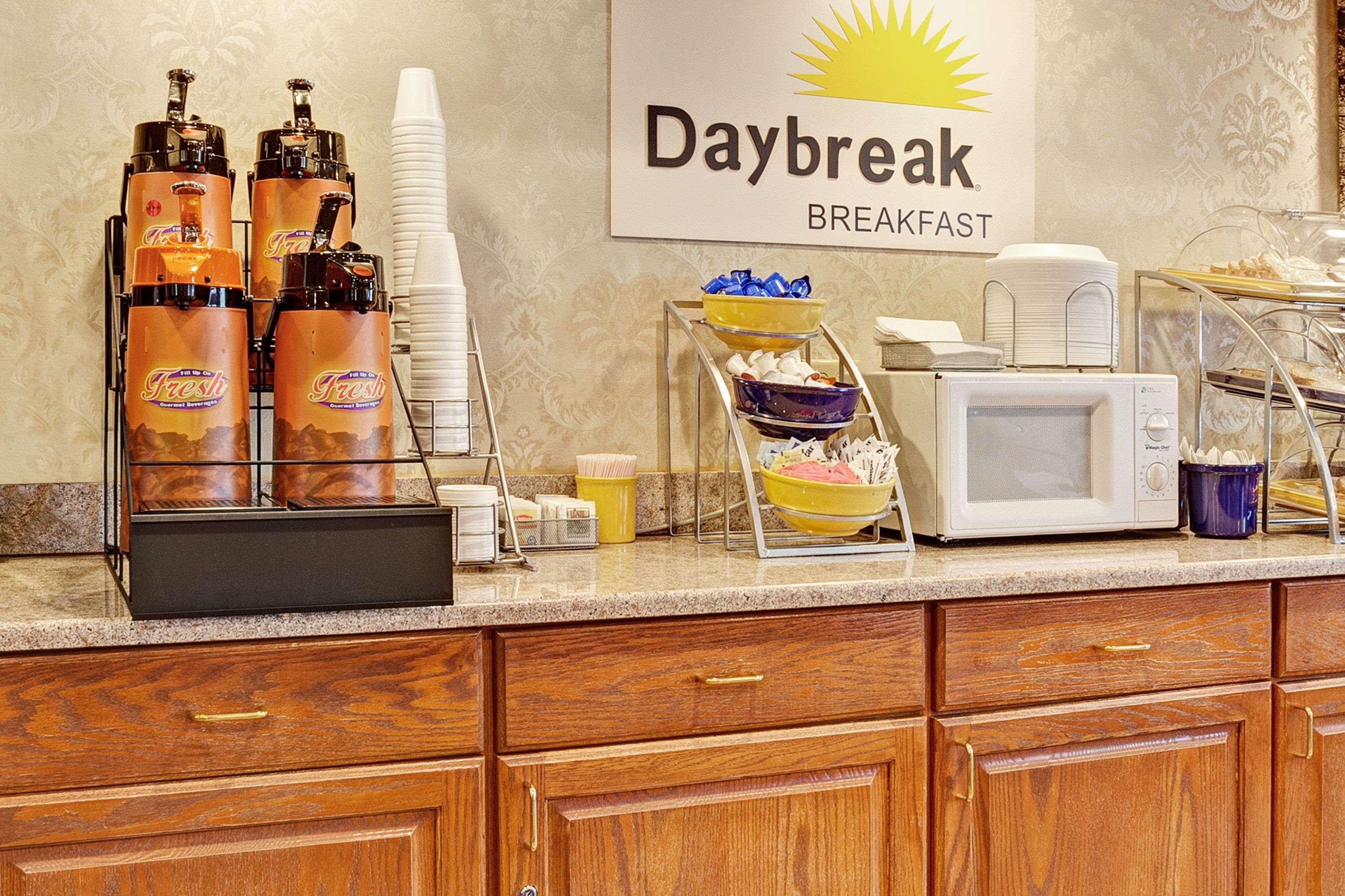 Days Inn & Suites By Wyndham Monroe Luaran gambar