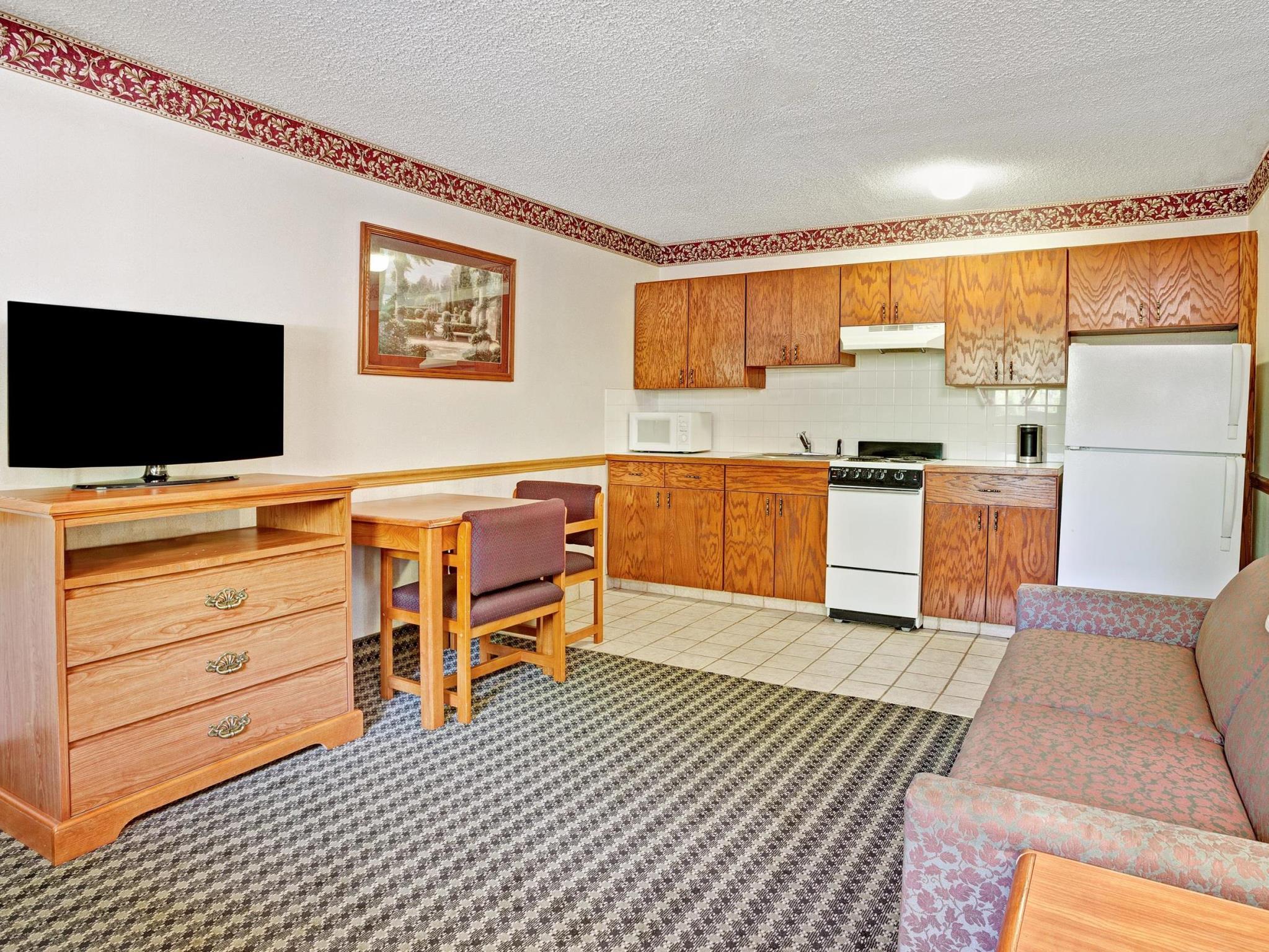 Days Inn & Suites By Wyndham Monroe Luaran gambar