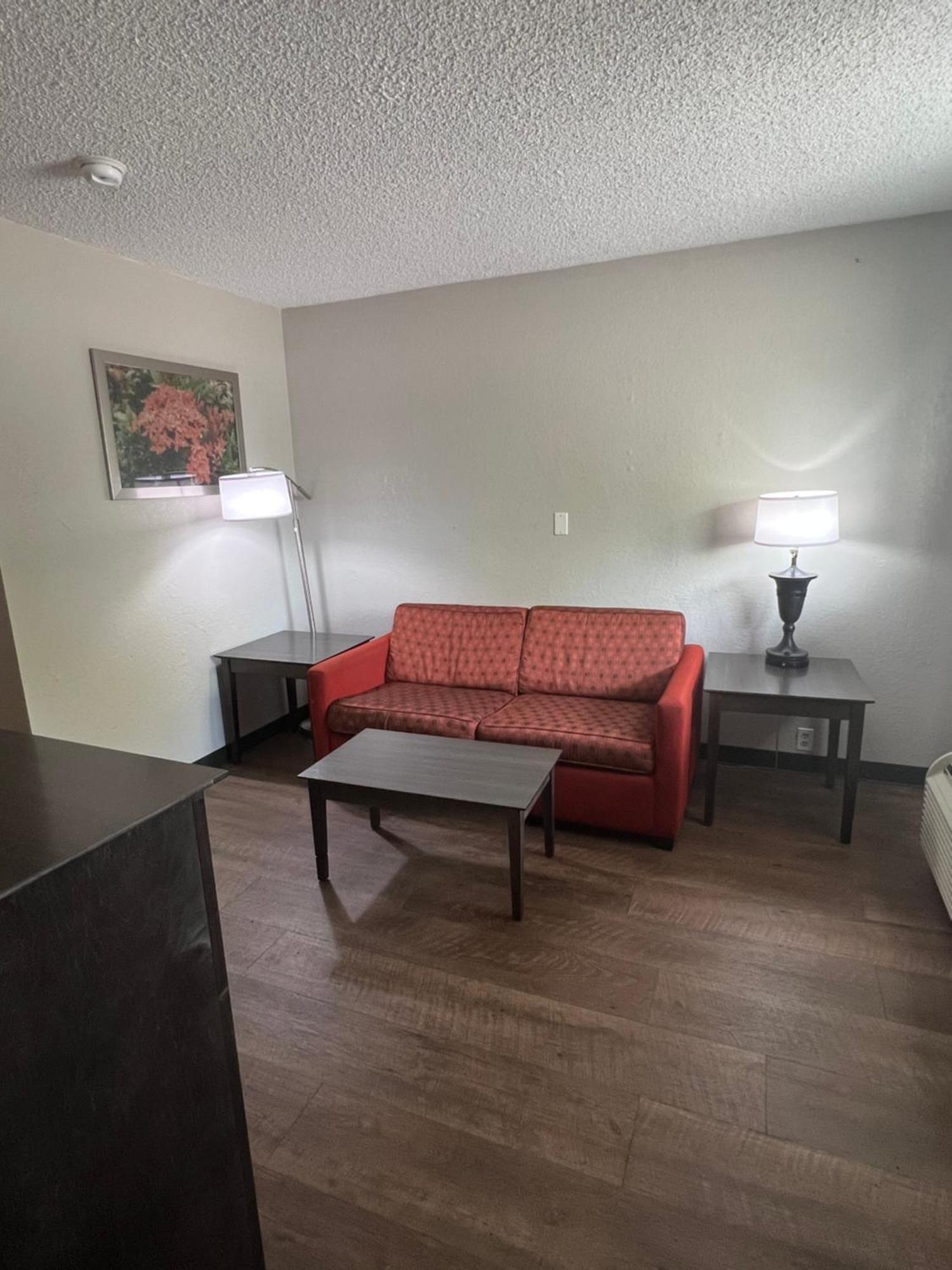 Days Inn & Suites By Wyndham Monroe Luaran gambar